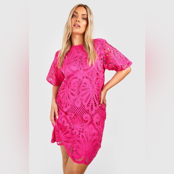 Boohoo size 20 hot pink Richie PLUS PREMIUM CROCHET LACE SHIFT DRESS - Picture 1 of 7